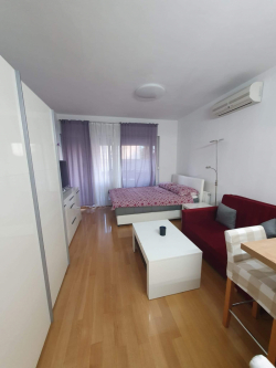 Nice and well furnished 2 bedroom