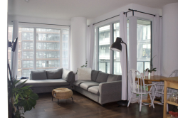 Bright and Spacious 2 Bed + Den Right Downtown Toronto!