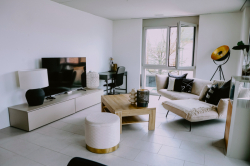 Temporary Rental - February 2025 Modern New Build 2.5 room apartment in a upmarket area of Kloten.